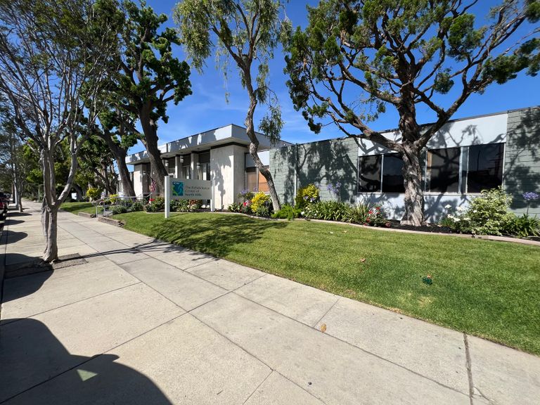 The Rehabilitation Center of North Hills, North Hills, CA 3