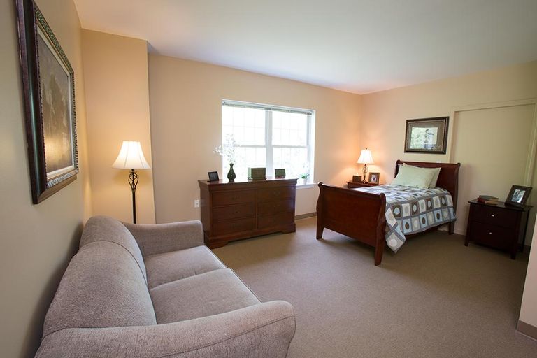 Benchmark at Ridgefield Crossings, Ridgefield, CT 1