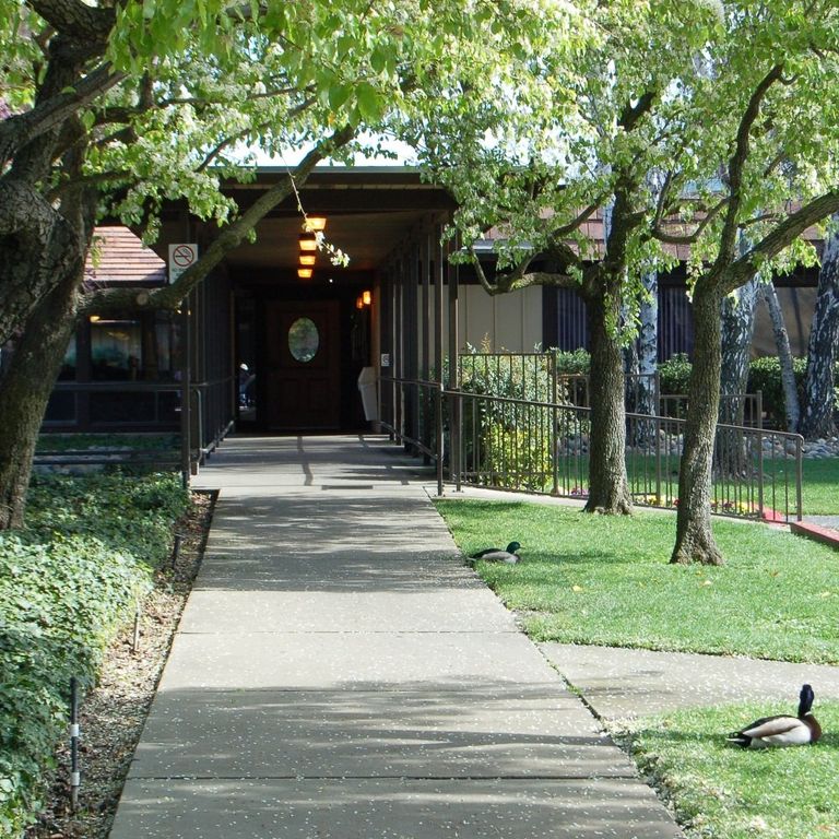 Eskaton Care Center Greenhaven, Sacramento, CA 1