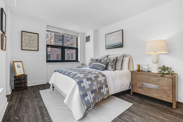 The Capstone Battery Park City, New York, NY 1