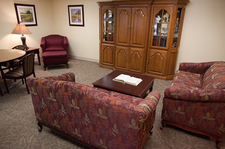 Prime Healthcare Fox Knoll Village , Aurora, IL 1