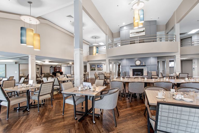 Independence Village Of Evansville, Evansville, IN 3