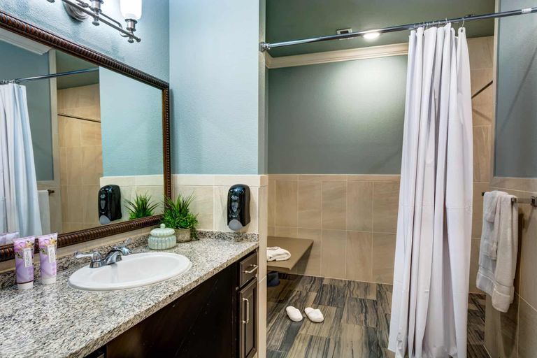 The Auberge at Cedar Park, Cedar Park, TX 3