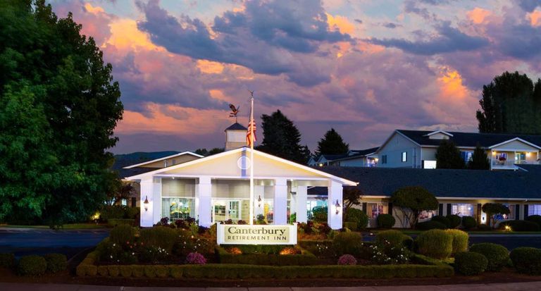 Canterbury Inn, Longview, WA 1