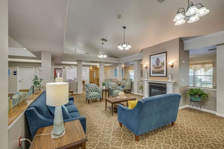 Pinewood Square, Goose Creek, SC 2