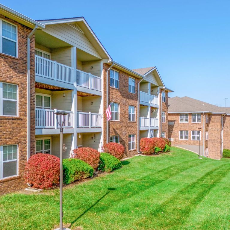 Rosewood Place, Lenexa, KS 1