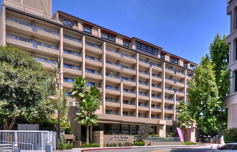 Ivy Park At Burbank, Burbank, CA 1