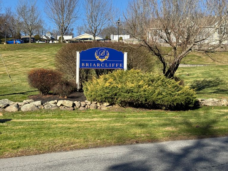 Briarcliffe Gardens, Johnston, RI 3