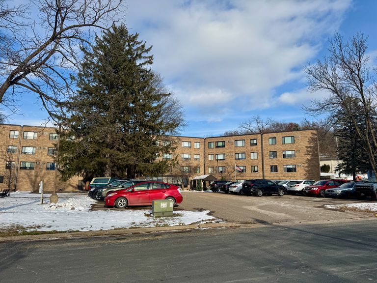Wellhaven Senior Living, River Falls, WI 3