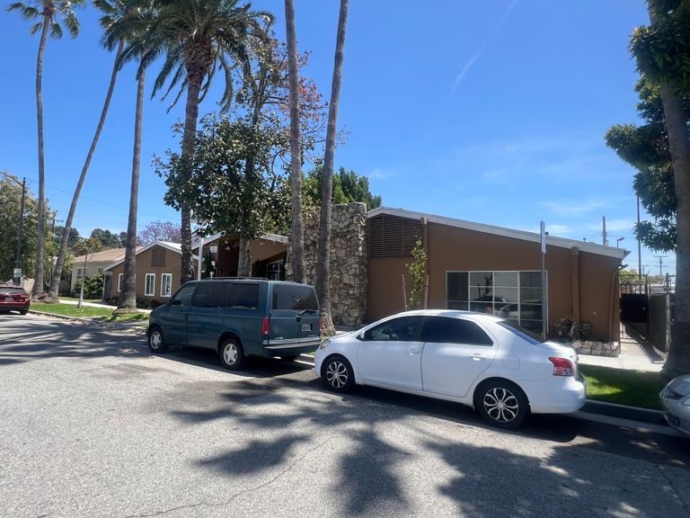 Victor Royale, Glendale, CA 3