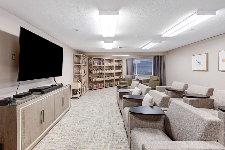 Independence Village Of Evansville, Evansville, IN 2