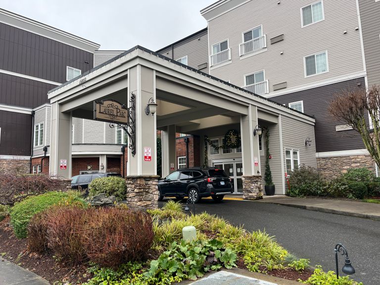 Laurel Parc At Bethany Village, Portland, OR 3