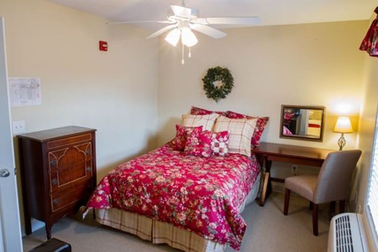 Oaks Personal Care Home, Fairmount, GA 3