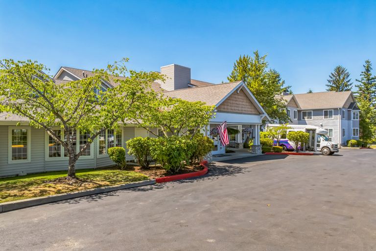 The Terrace at Beverly Lake by Cogir, Everett, WA 1