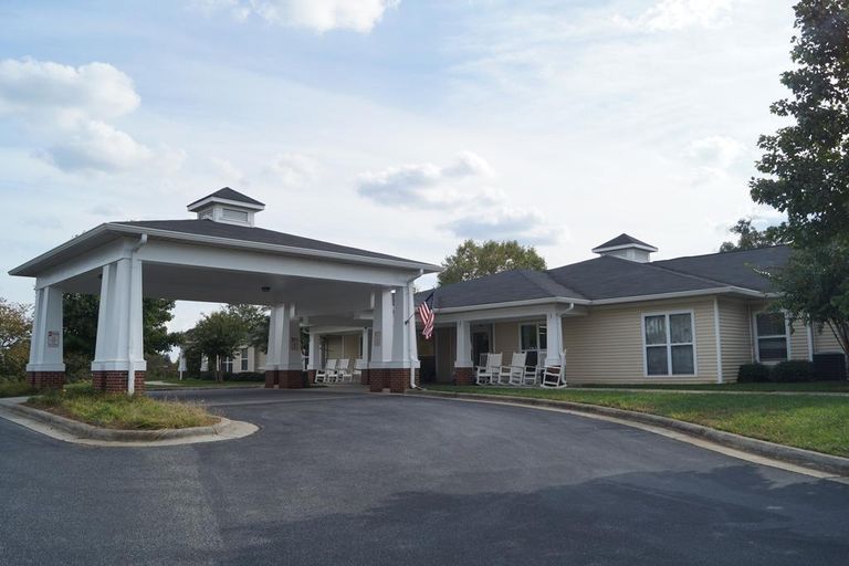 Somerset Court At University Place, Winston-Salem, NC 1