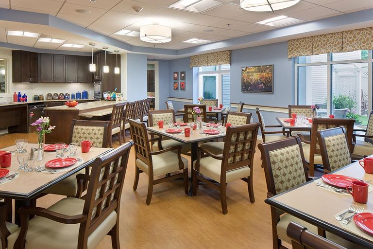 Benchmark Senior Living On Clapboardtree, Norwood, MA 3