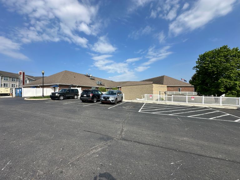 Kingston Residence of Fort Wayne, Fort Wayne, IN 2