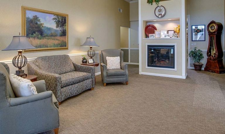Carrington Place Senior Living, Pittsburg, KS 2