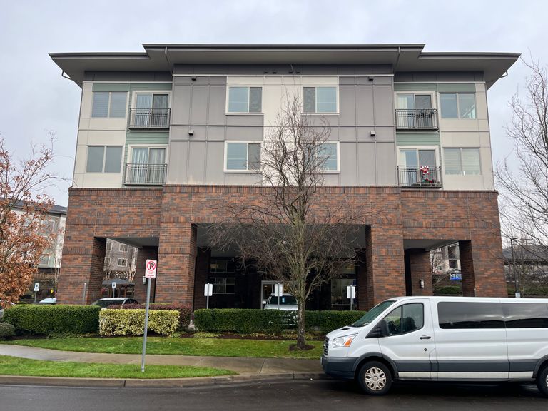 Merrill Gardens at Cedar Mill, Portland, OR 3