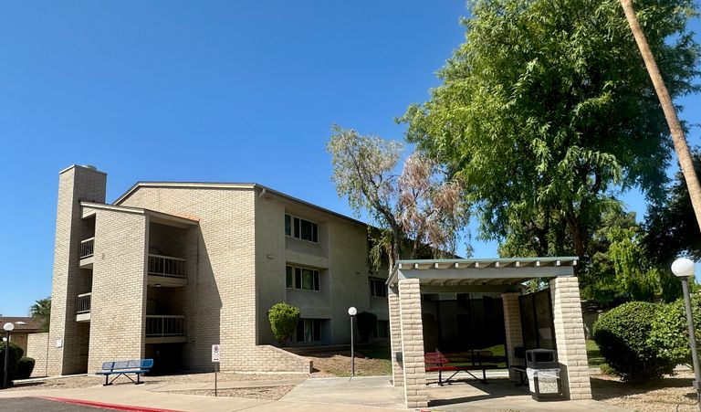 The Towers at Glencroft, Glendale, AZ 3
