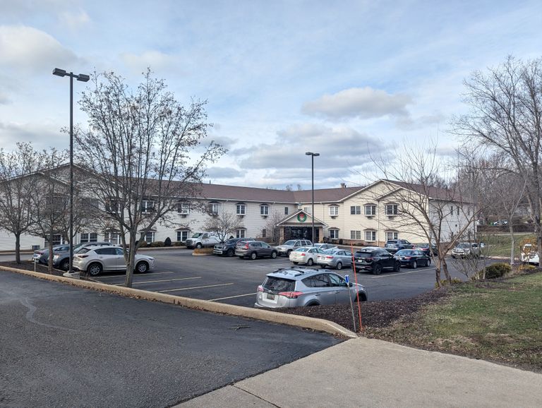Pleasant Pointe Assisted Living, Barberton, OH 2