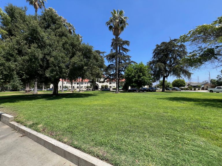 California Mission Inn, Rosemead, CA 3