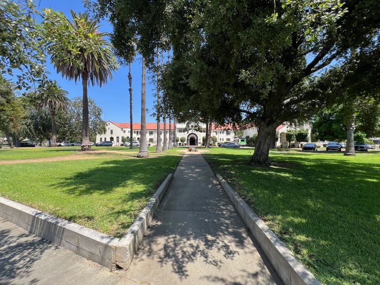 California Mission Inn, Rosemead, CA 2