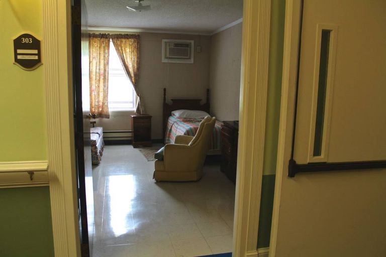 Eno Pointe Assisted Living, Durham, NC 3