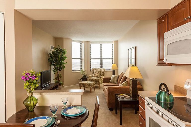 Oak Trace, Downers Grove, IL 3