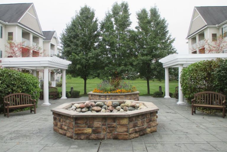Oakhaven Manor, Howell, MI 2