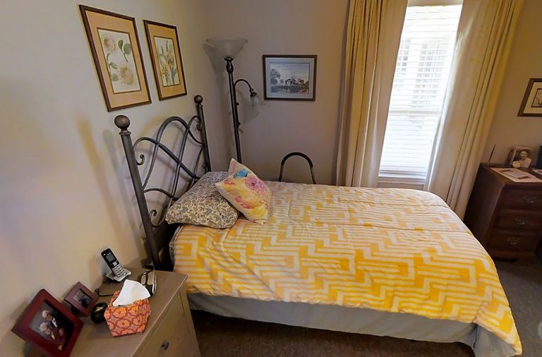 Arbor House, Marble Falls, TX 2