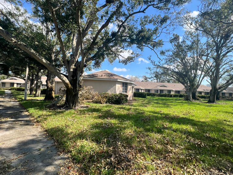 Magnolia Gardens Assisted Living, Pinellas Park, FL 2