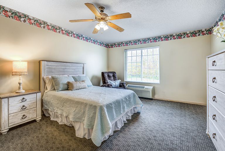 Bell Oaks Place, Newburgh, IN 2