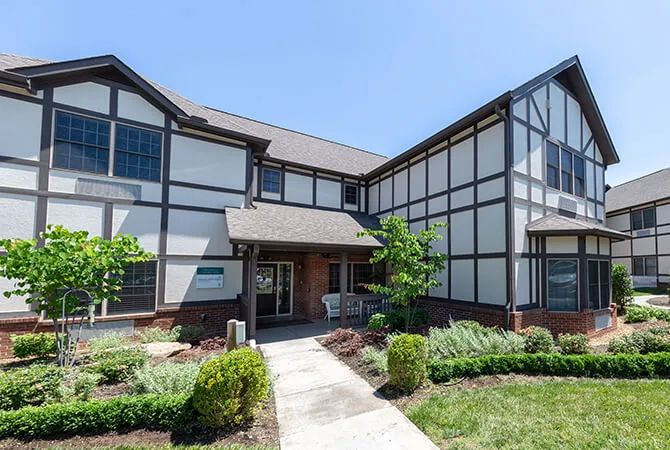 Deane Hill Place, Knoxville, TN 1