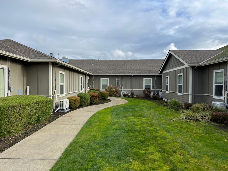 Cherrywood Memory Care, Mc Minnville, OR 2