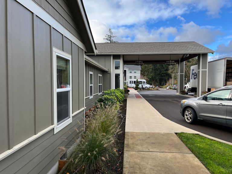 Cherrywood Memory Care, Mc Minnville, OR 3