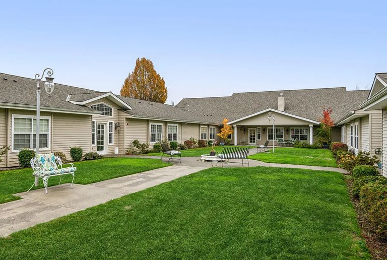 Avista Assisted Living Sumner, Sumner, WA 1