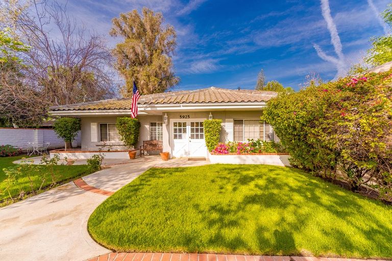 Jackie's Hideaway A, Tarzana, CA 1