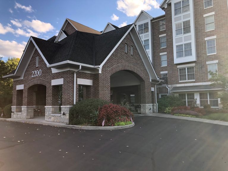 Creekside At The Village at Wexner Heritage Village, Columbus, OH 3