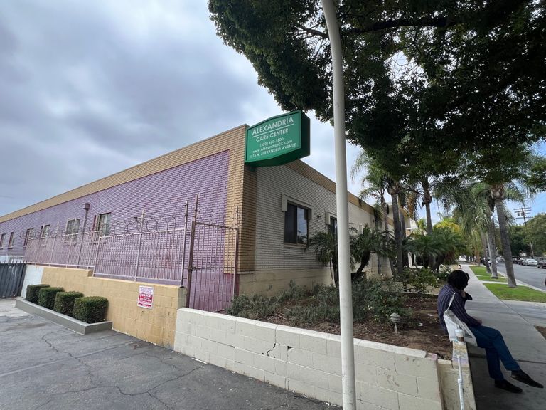 Alexandria Care Center, Los Angeles, CA 3