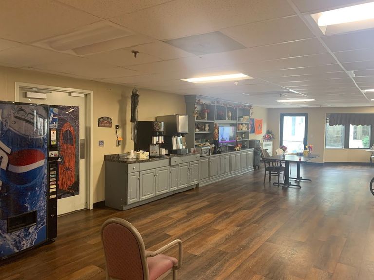 Crestmont North Nursing Home, Lakewood, OH 2