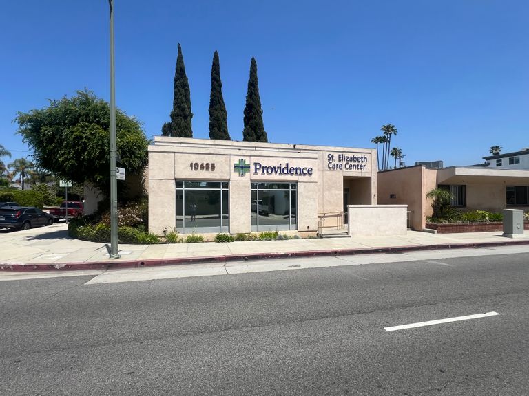 Woodland Care Center, Reseda, CA 3