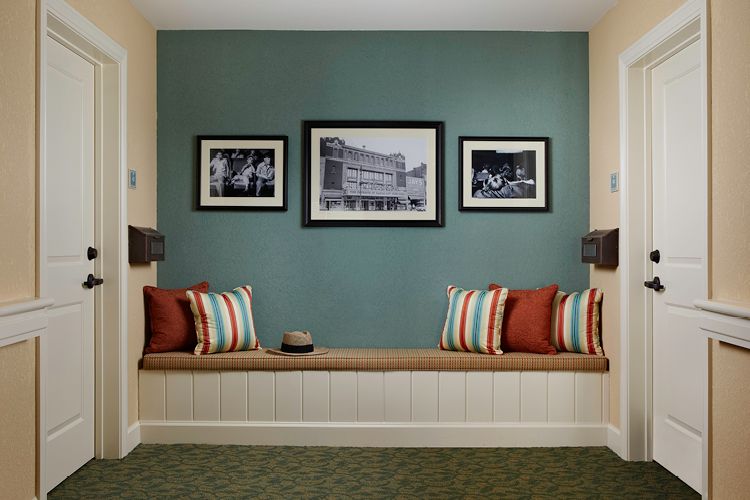 Senior Star At Wexford Place
, Kansas City, MO 2