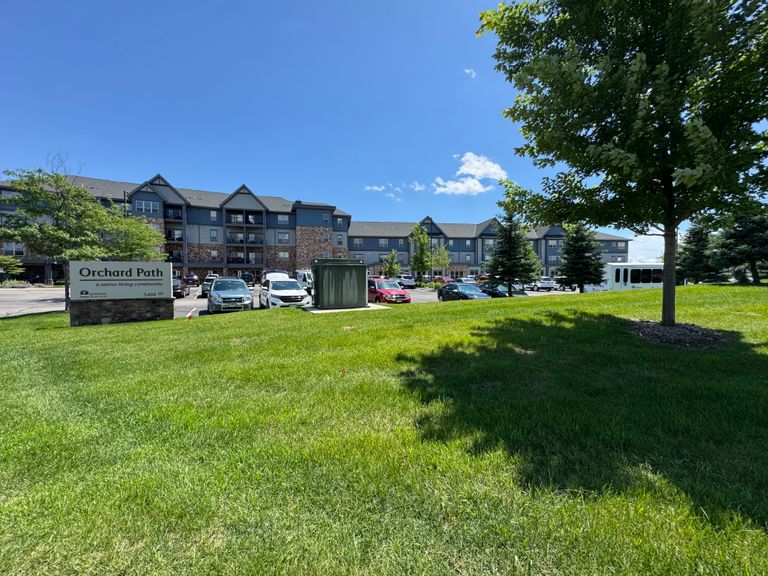 Orchard Path, Apple Valley, MN 3