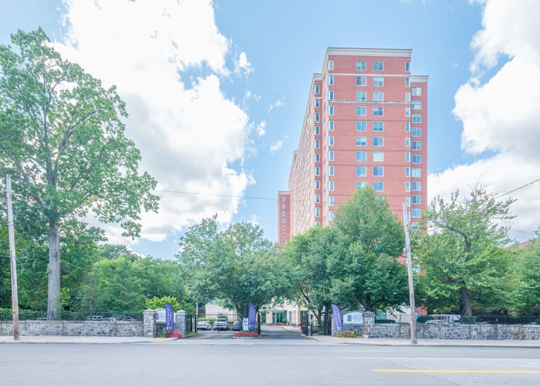 Five Star Premier Residences of Yonkers, Yonkers, NY 2