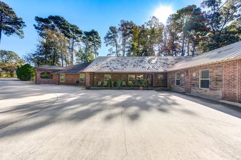 Olimpia's Senior Care, Willis, TX 3