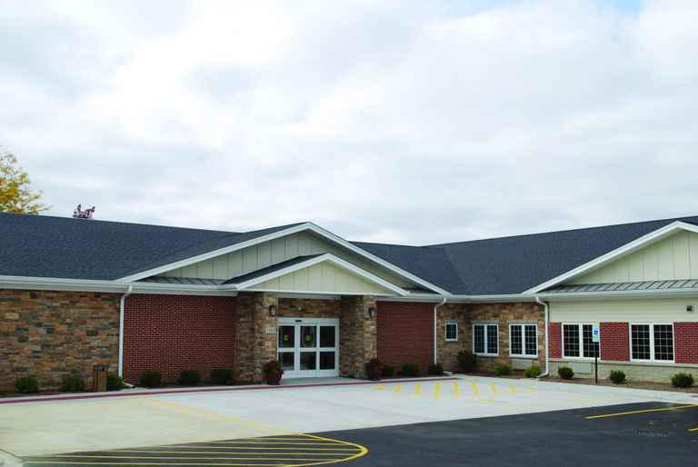 White Oaks at Spring Street, South Elgin, IL 1