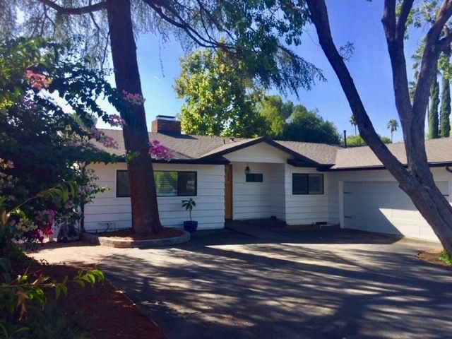 Blue Skies Ranch, Tarzana, CA 3