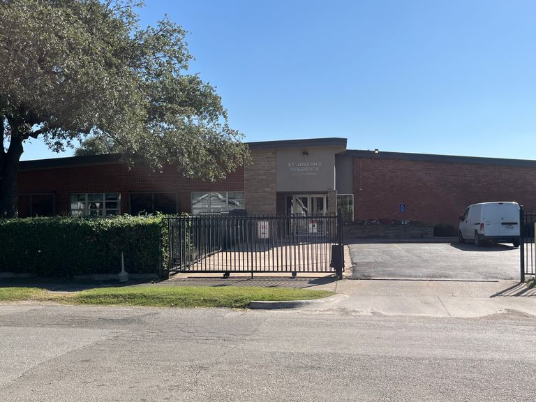 St Joseph's Residence, Dallas, TX 3