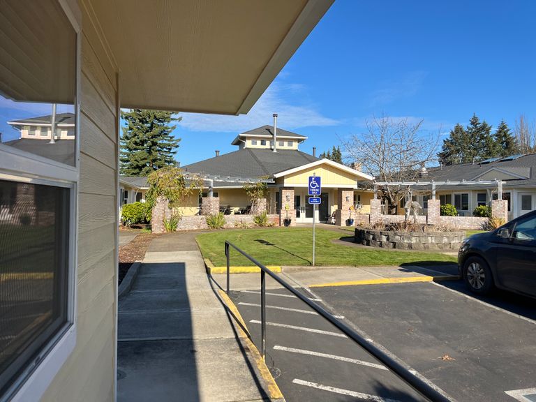 Forest Grove Beehive, Forest Grove, OR 1